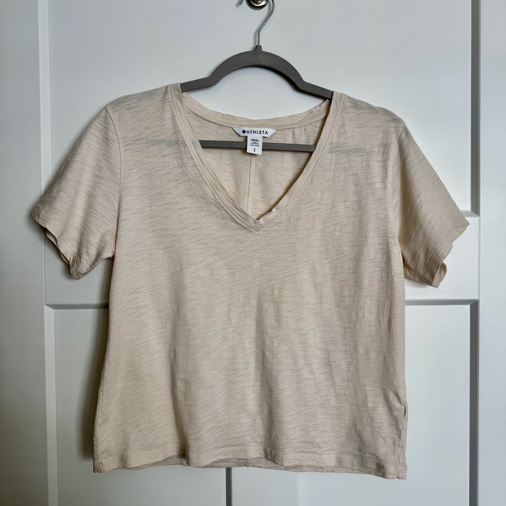 Athleta Essential Slub V-Neck Tee Lightweight Short Sleeve 100% Cotton in Bone S